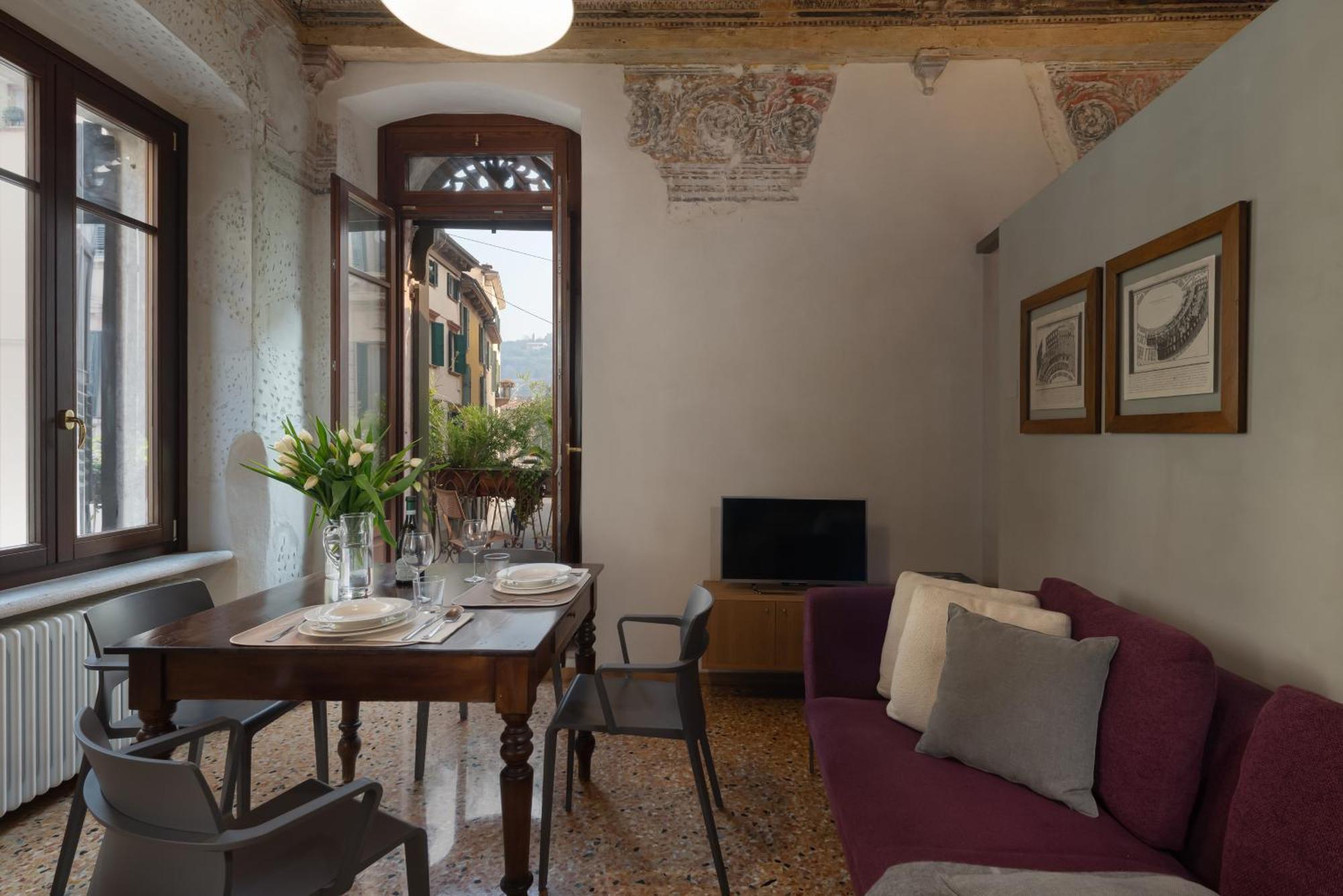 Residenza Roccamaggiore Верона Екстериор снимка