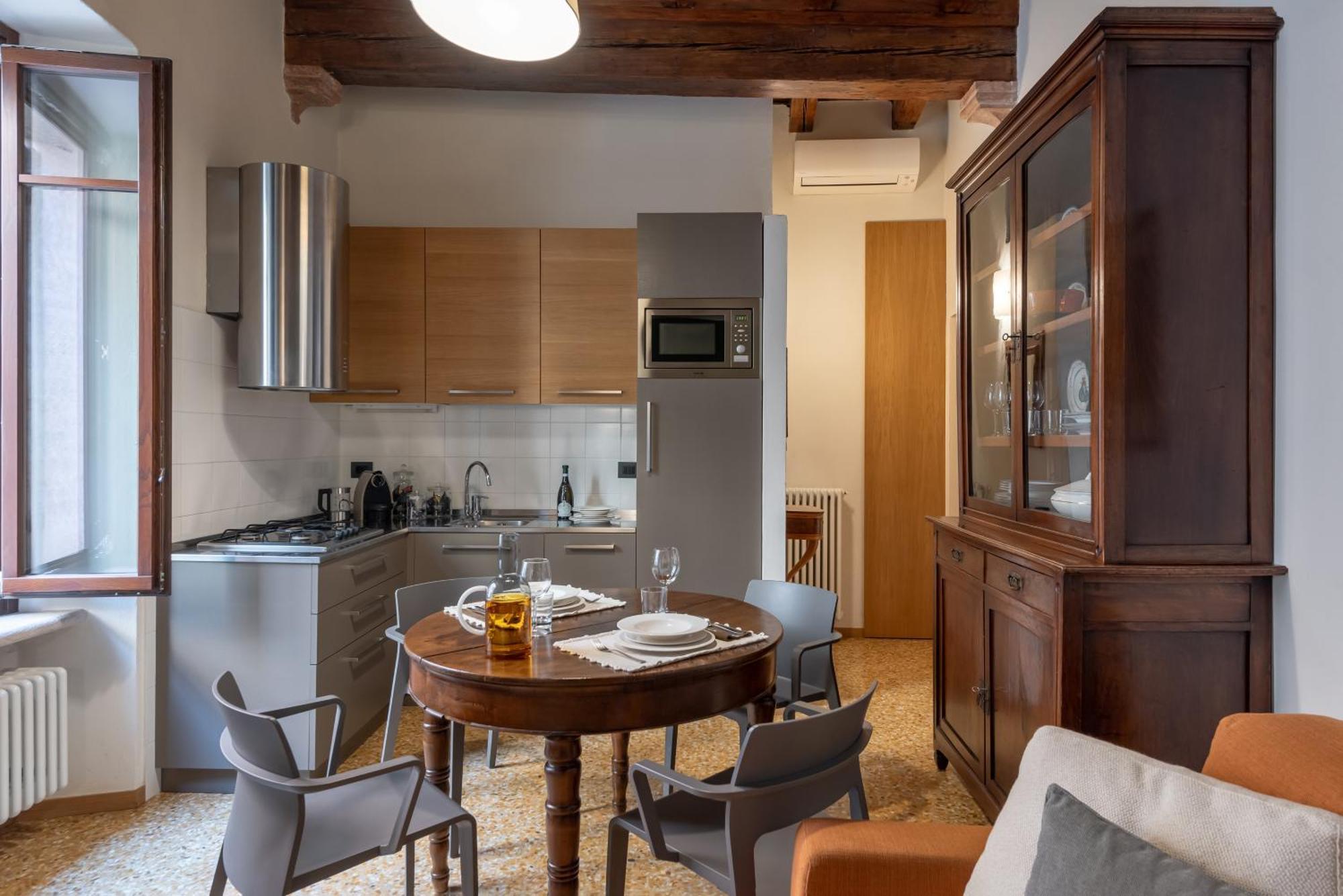 Residenza Roccamaggiore Верона Екстериор снимка
