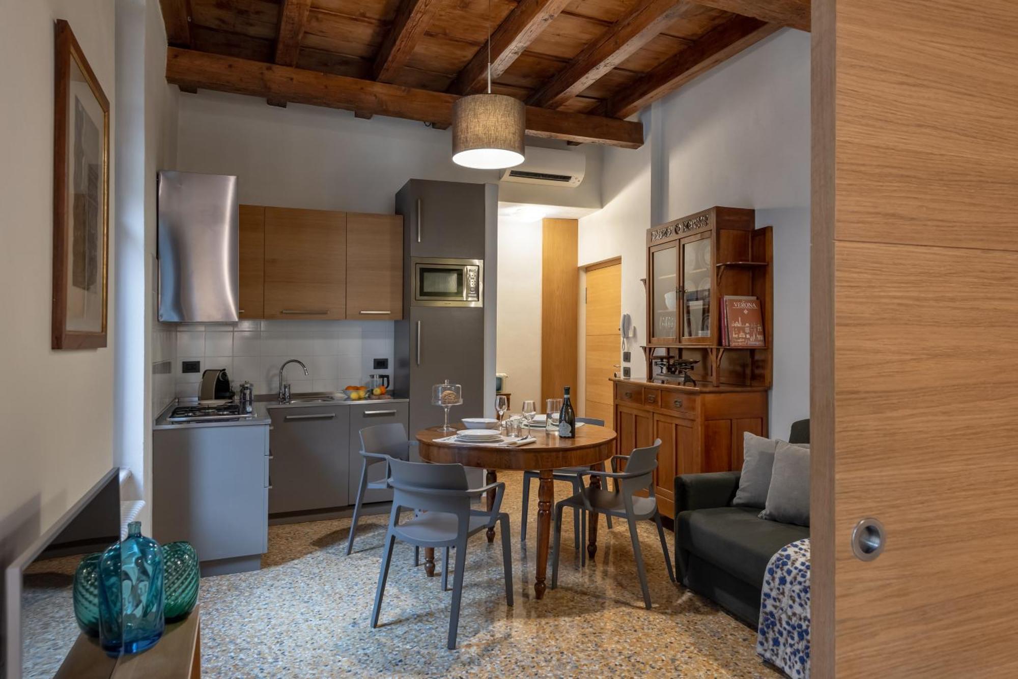 Residenza Roccamaggiore Верона Екстериор снимка